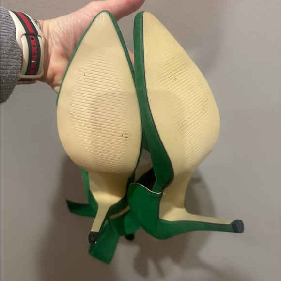 Elegant Green Stiletto Heels - Picture 5 of 7